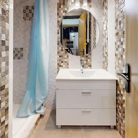 60 M2, Piscine Premiere Ligne De Apartment