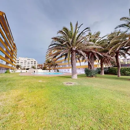 Apartment 60 M2, Piscine Premiere Ligne De Roses